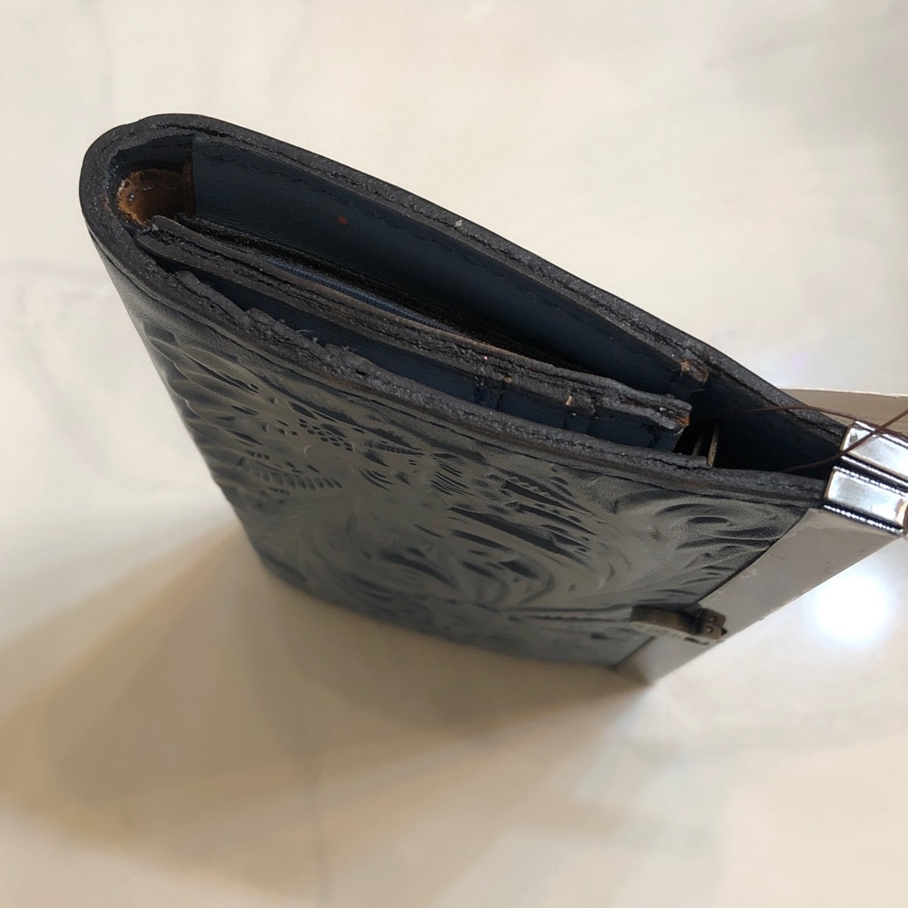 Patricia Nash Burnished Tooled Leather Cauchy Wallet Color Blue Fog NWT & Card - Picture 16 of 16